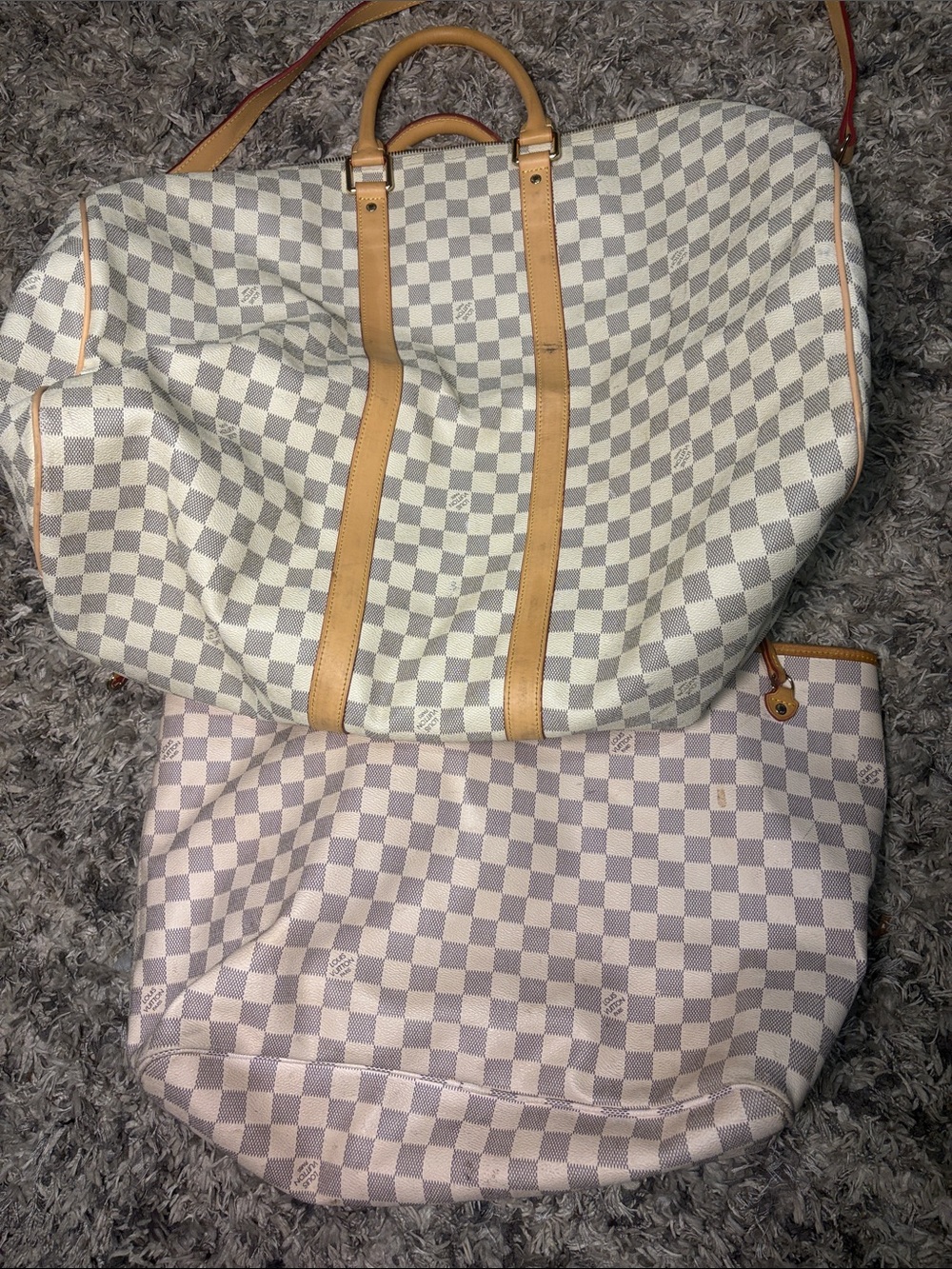 Lv Duffle Bag and Tote White and Cream Tote with Pouch - Picture 11 of 13
